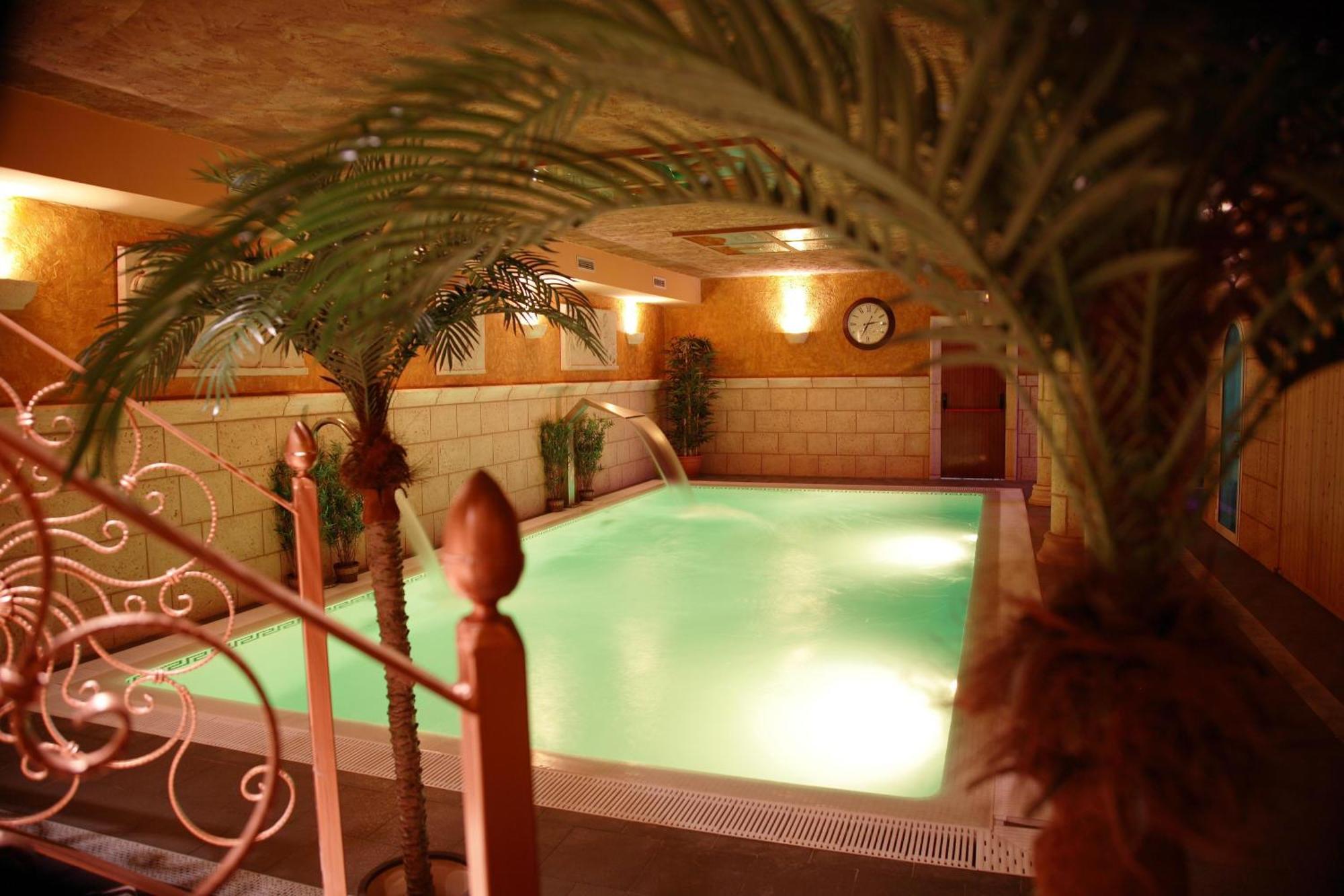 Posada-Spa Privilegio de Vara Noja Exterior foto