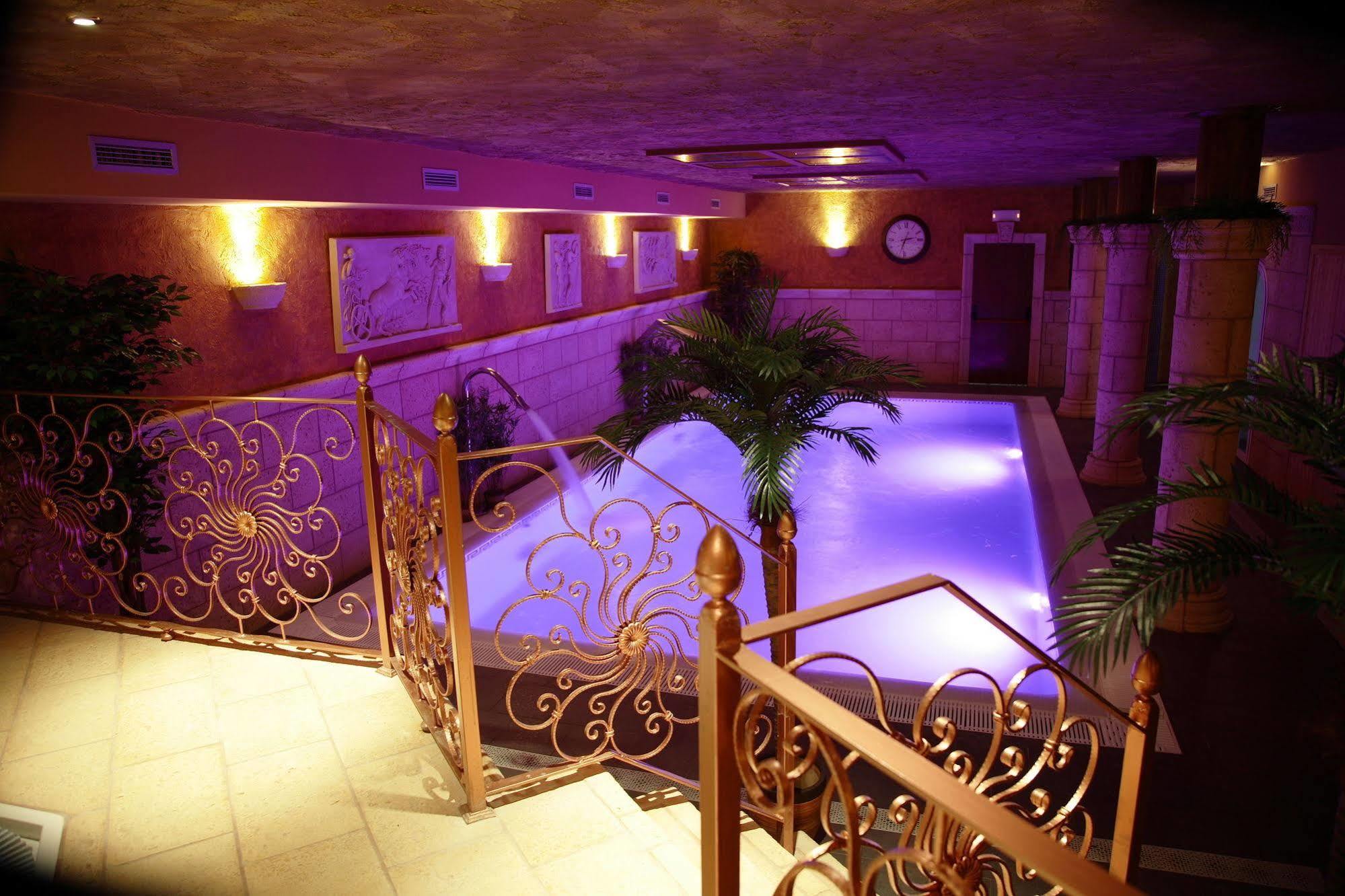 Posada-Spa Privilegio de Vara Noja Exterior foto