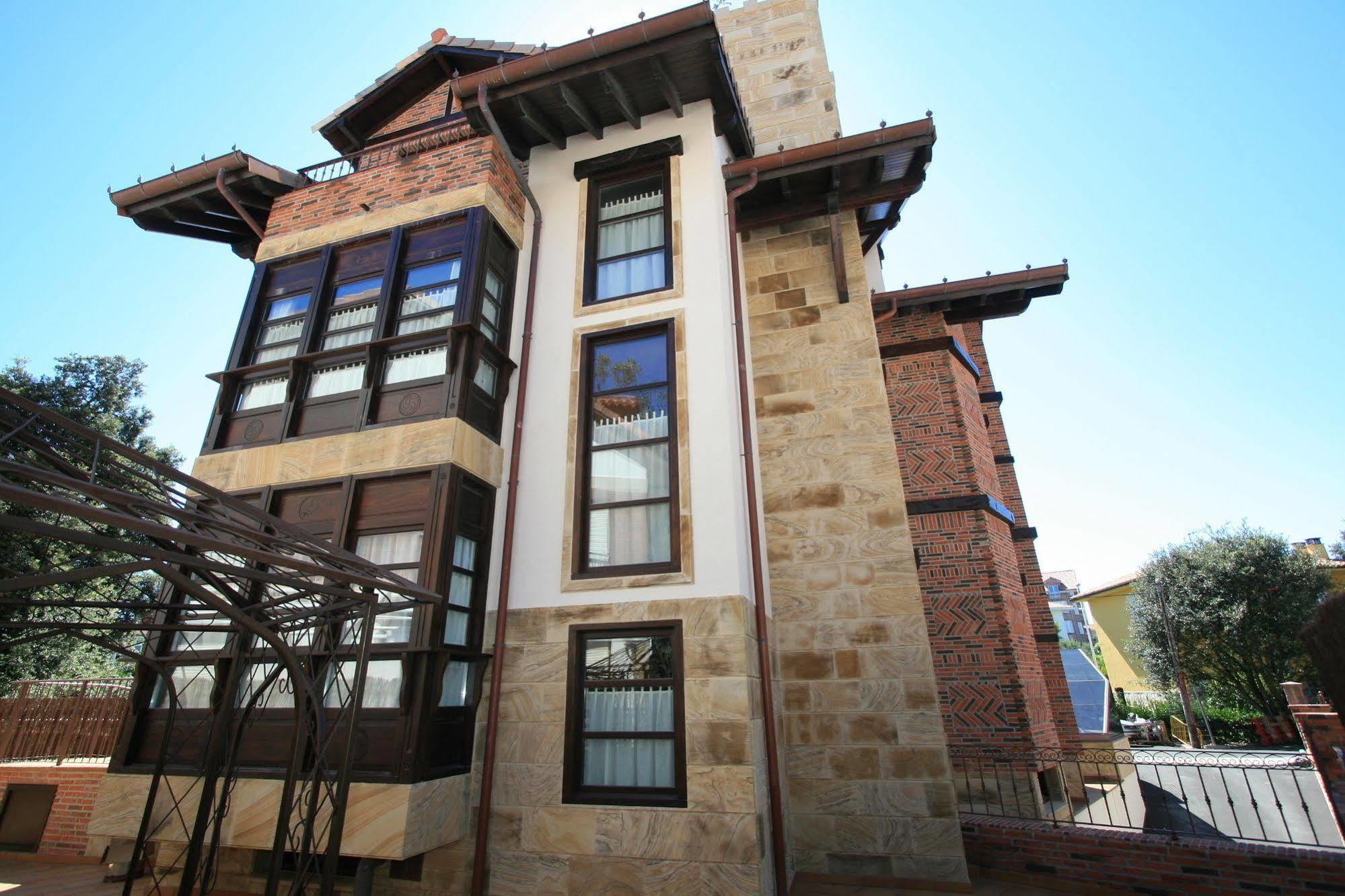 Posada-Spa Privilegio de Vara Noja Exterior foto